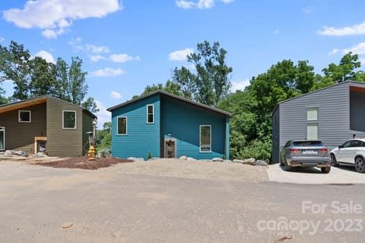 39 Ruslan Drive Asheville NC 28806
