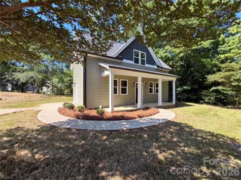 1402 Martin Luther King Avenue Kannapolis NC 28083