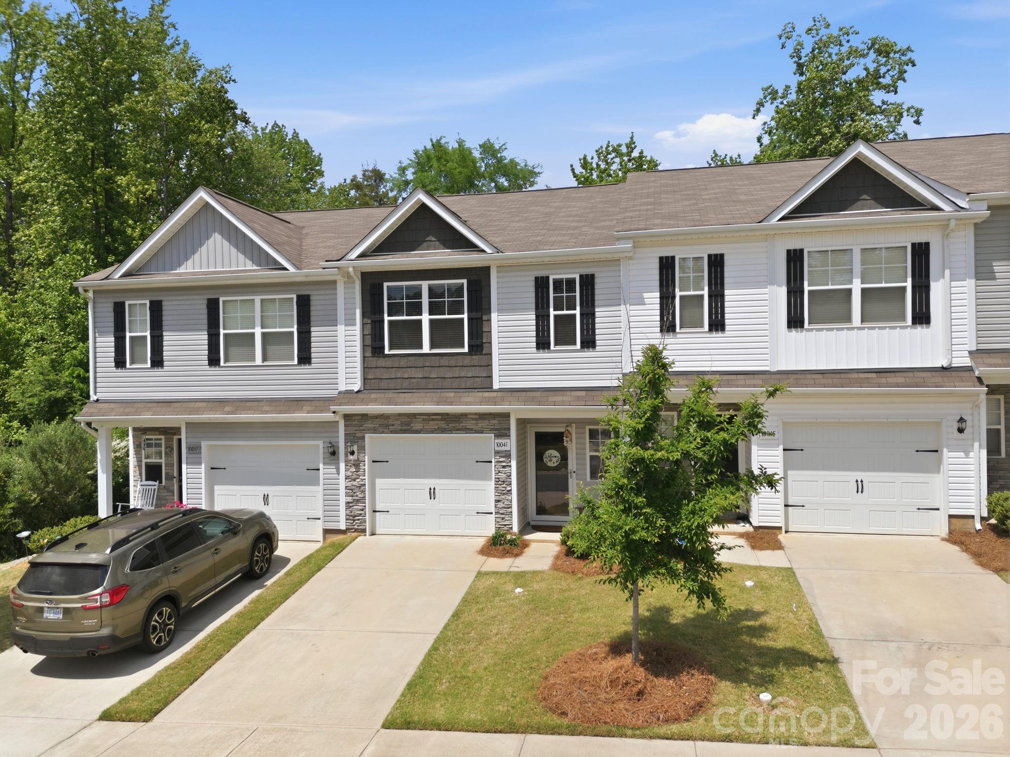 10041 Brittondale Lane Charlotte NC 28215