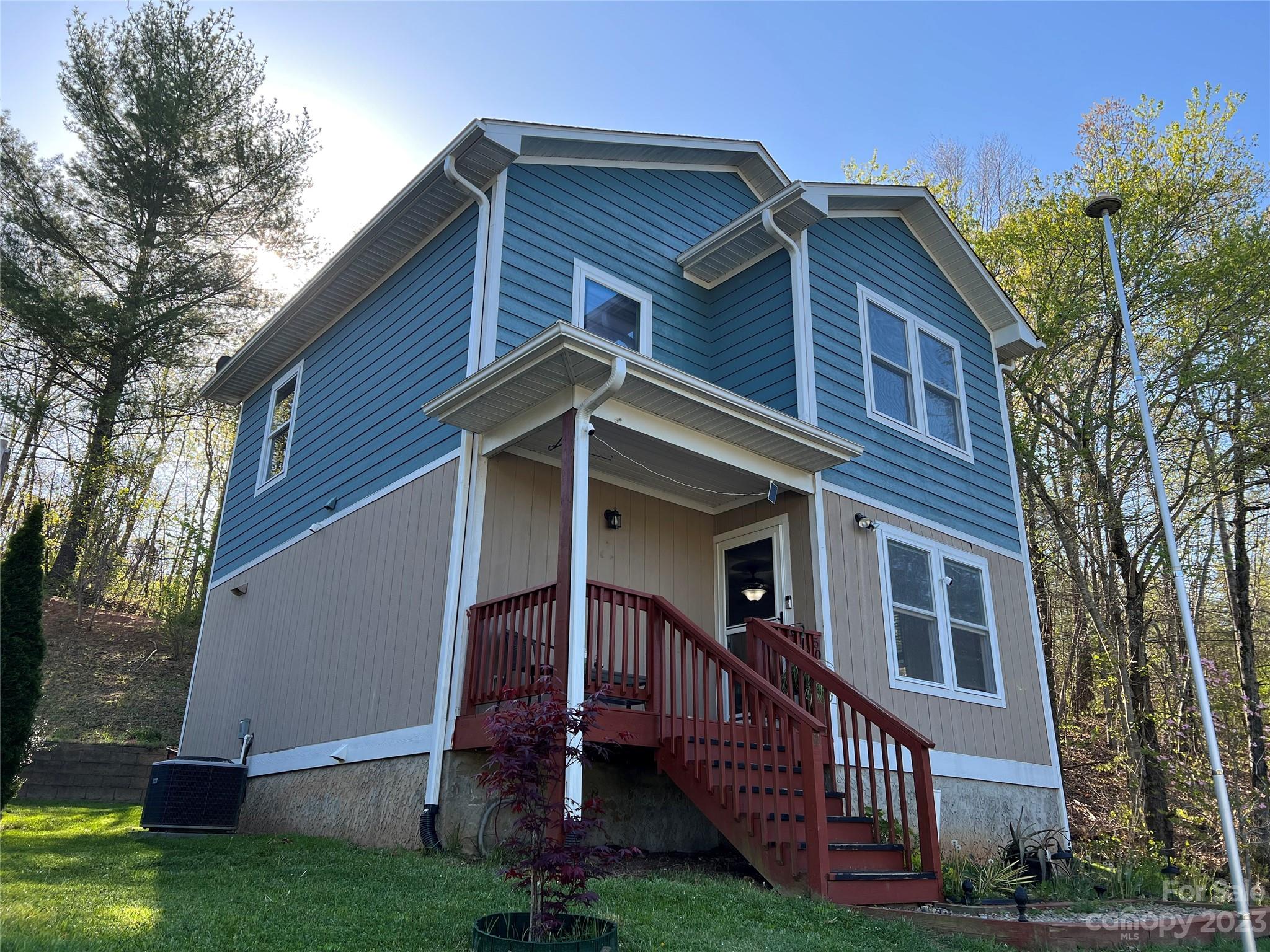 50 Compass Park Drive Weaverville NC 28787