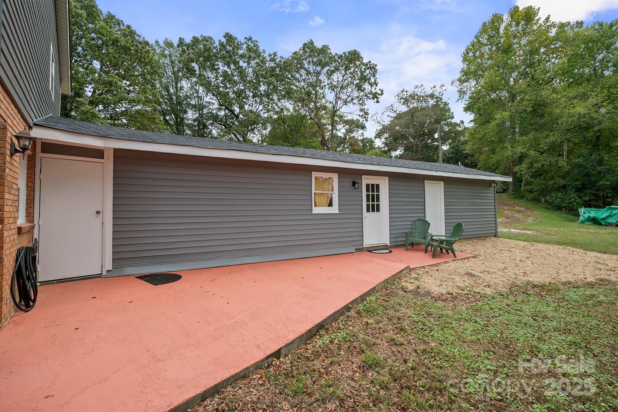 801 N Grove Street Lincolnton NC 28092