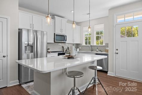 4109 Walking Ridge Road Charlotte NC 28208