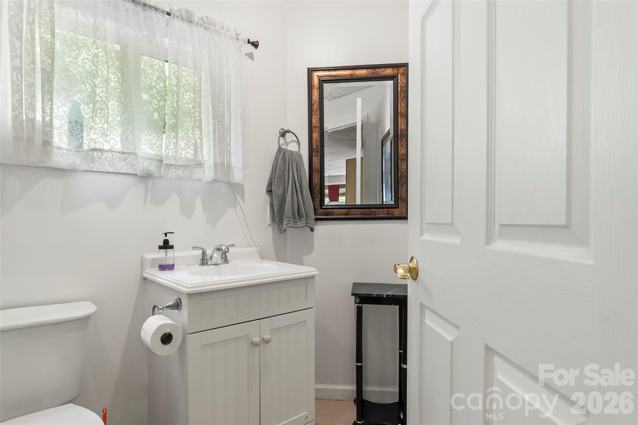 214 Locust Cove Road Marion NC 28752