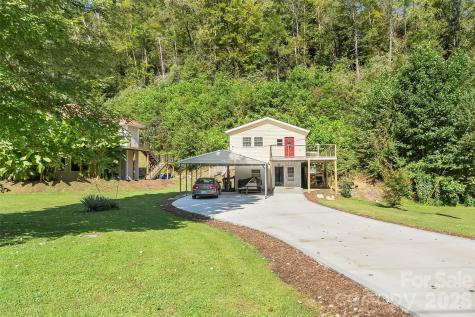 214 Locust Cove Road Marion NC 28752