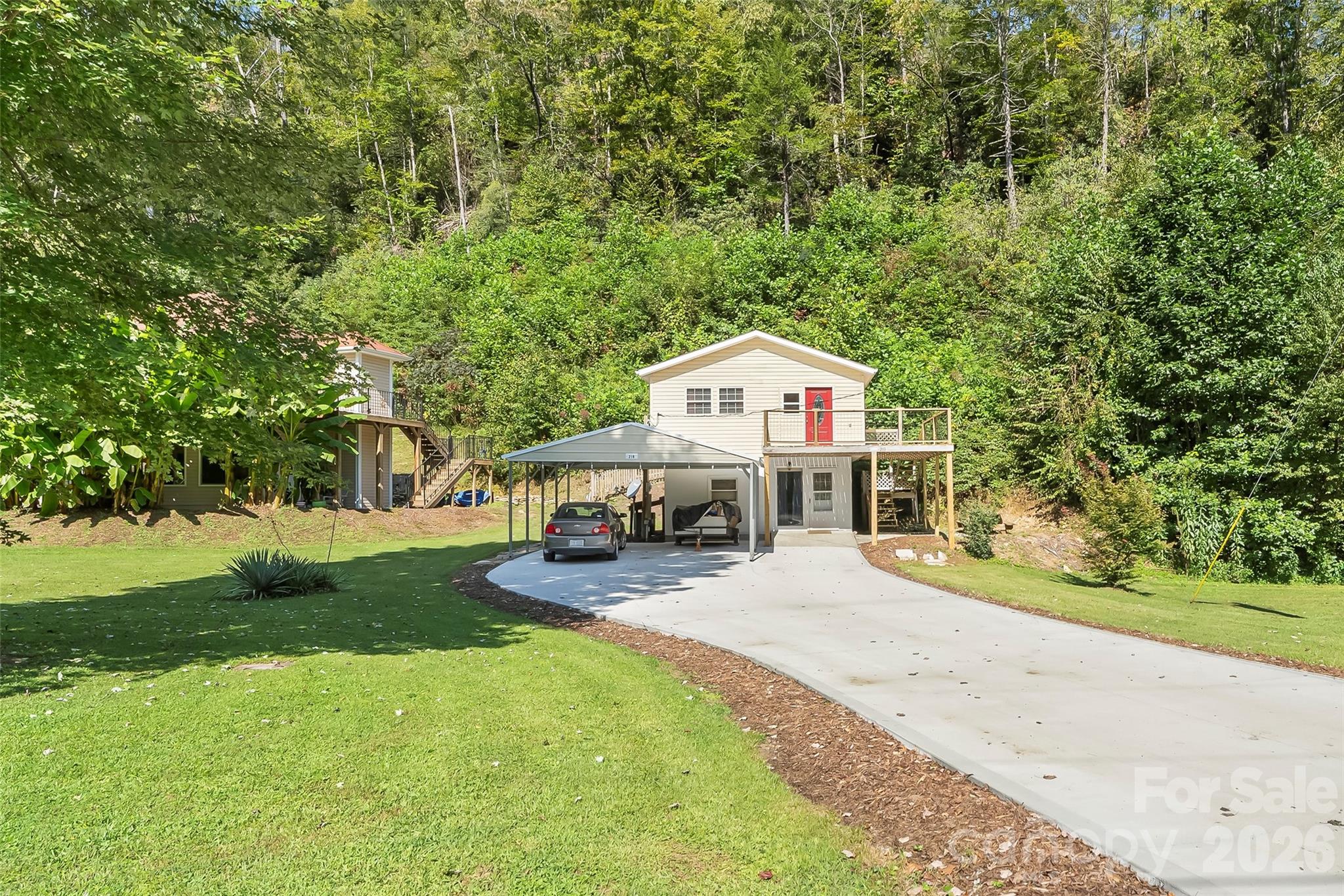 214 Locust Cove Road Marion NC 28752