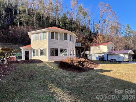 214 Locust Cove Road Marion NC 28752