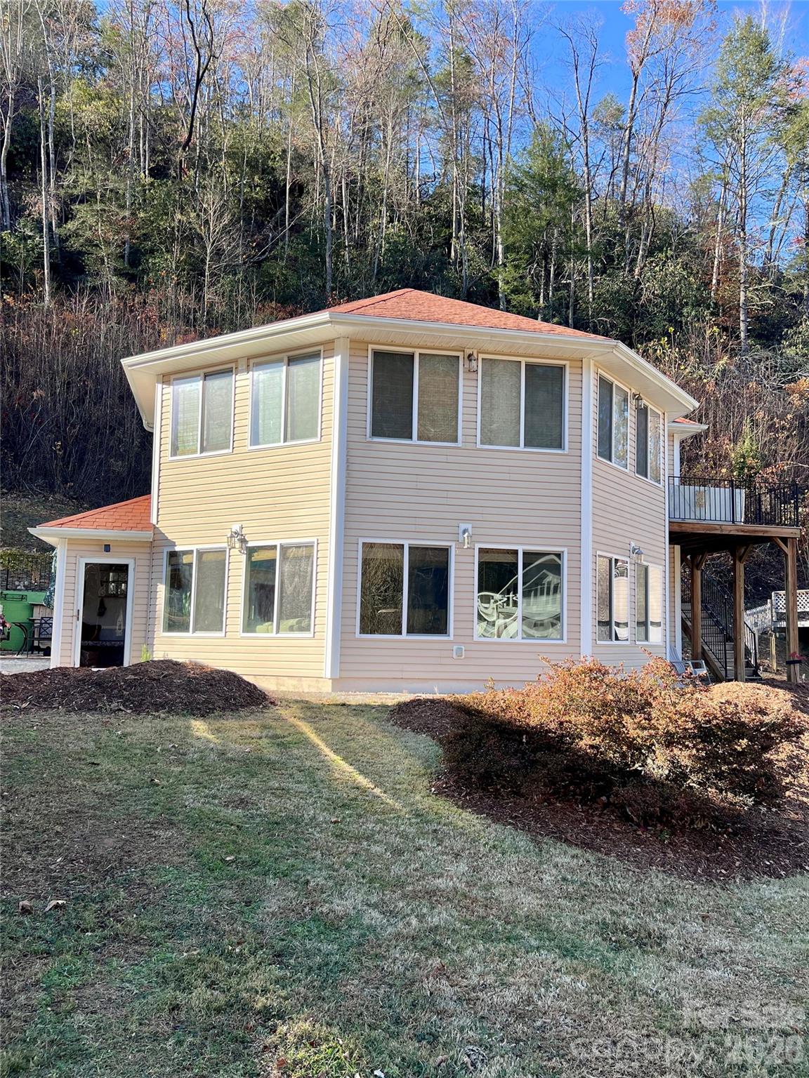 214 Locust Cove Road Marion NC 28752