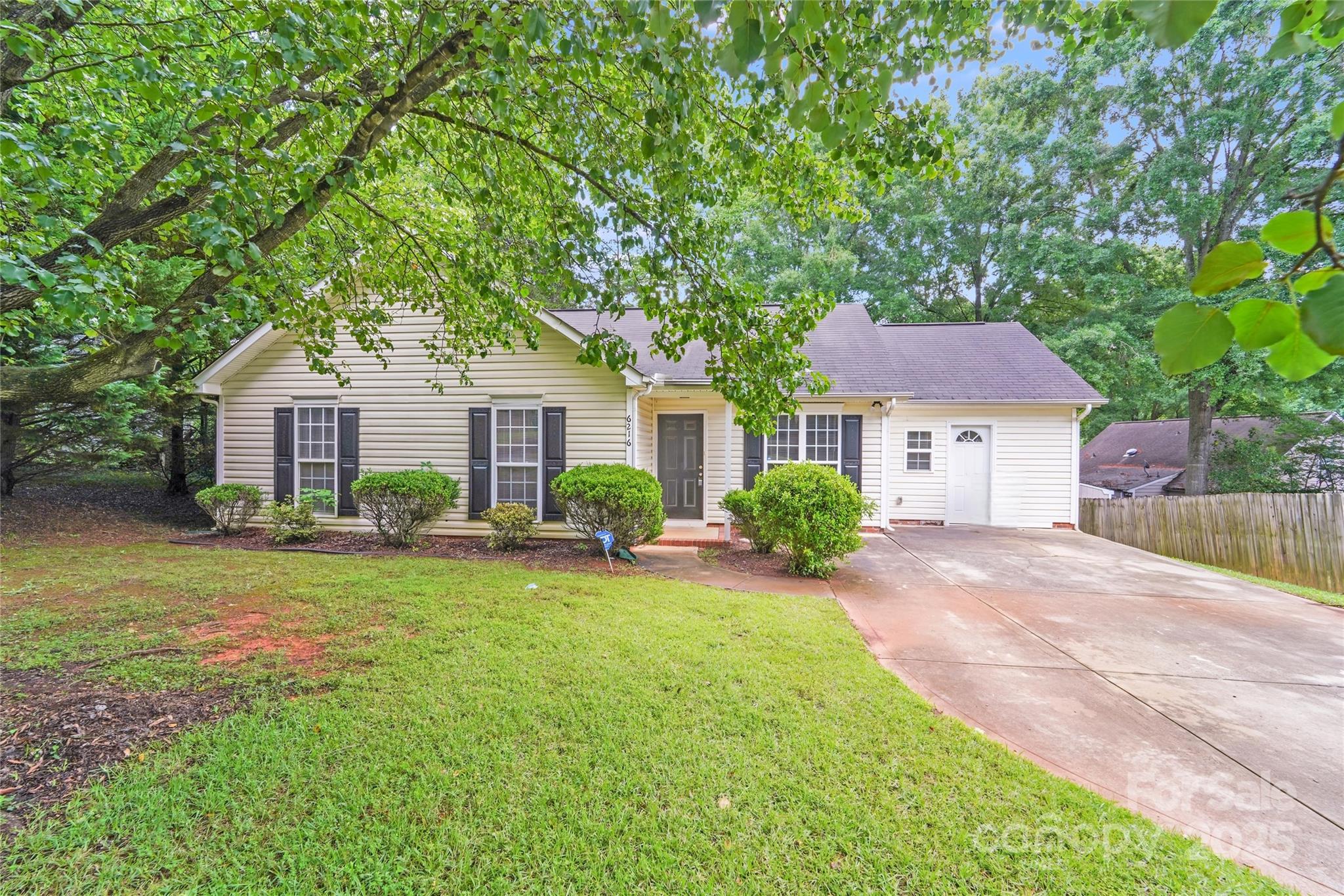 6216 Bandy Drive Charlotte NC 28227