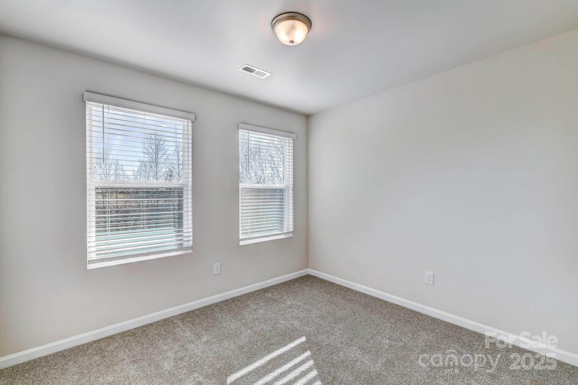 9220 Pagoda Oak Drive Charlotte NC 28269