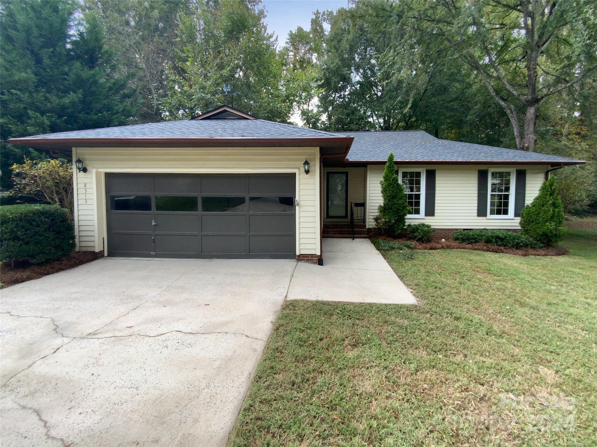 8313 Golf Ridge Drive Charlotte NC 28277
