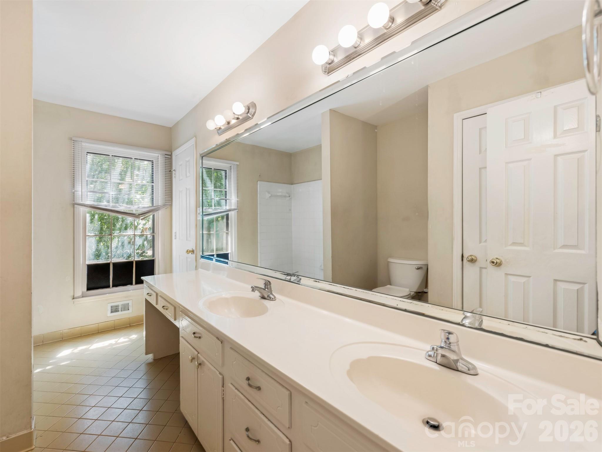 12301 Oakhaven Drive Charlotte NC 28273