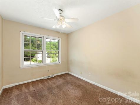 12301 Oakhaven Drive Charlotte NC 28273