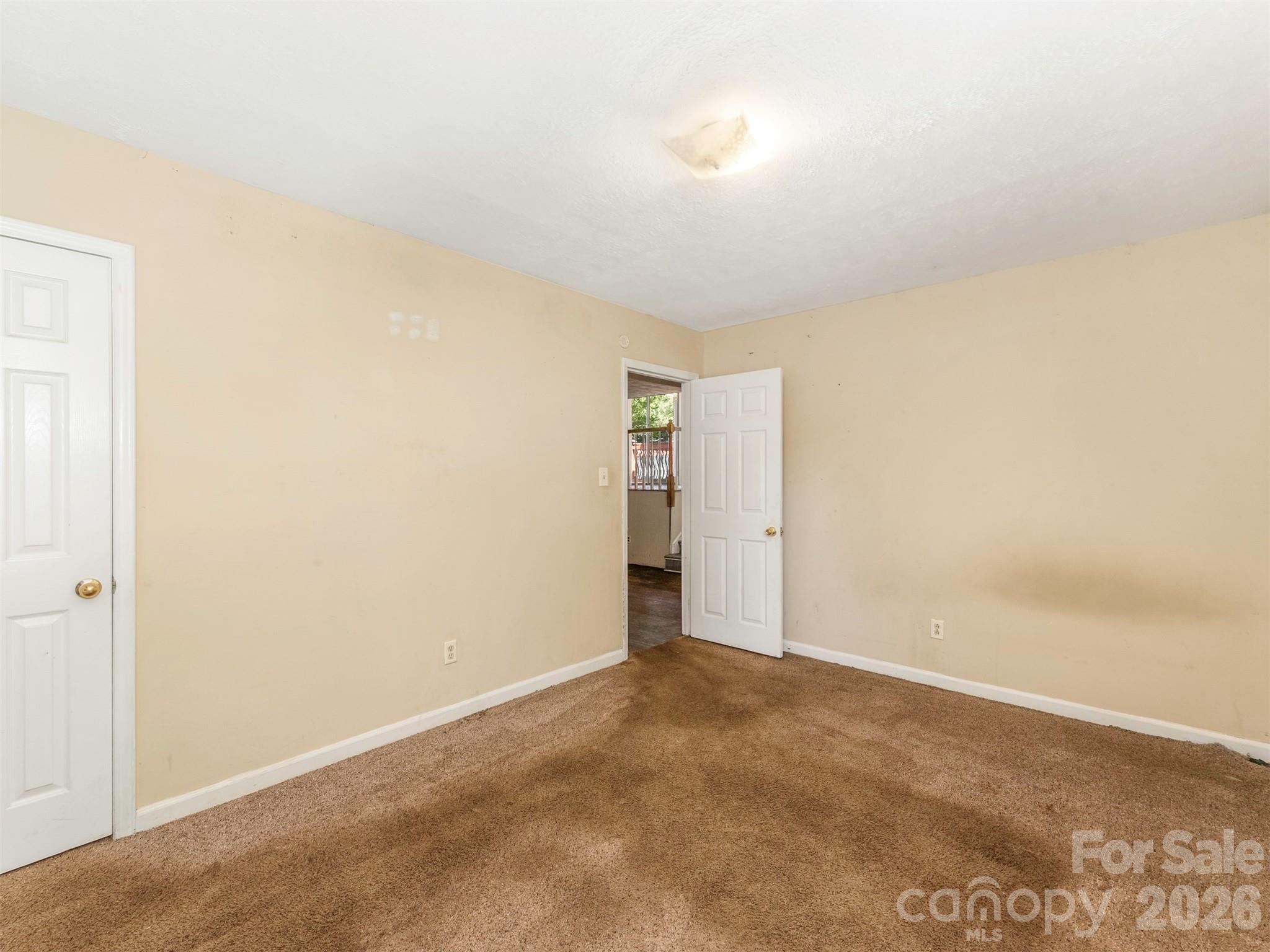 12301 Oakhaven Drive Charlotte NC 28273
