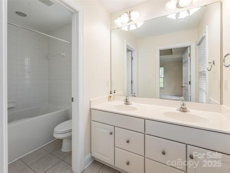 131 White Ash Drive E Asheville NC 28803