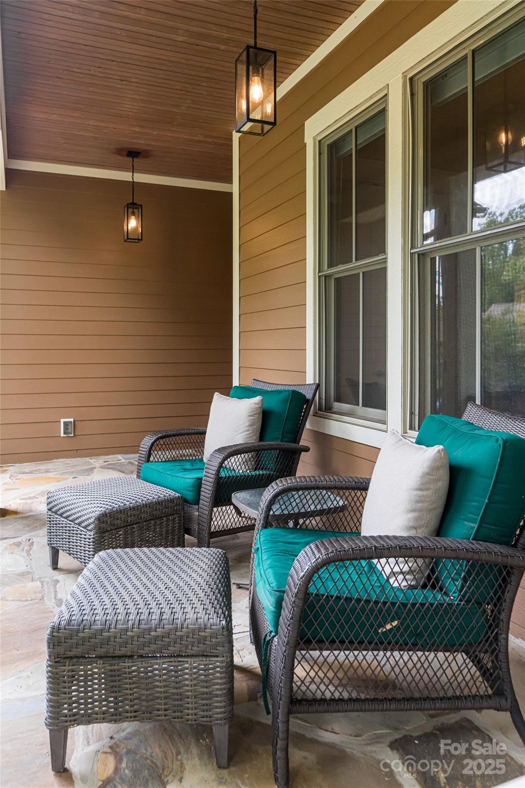 18 E Owl Creek Lane Fairview NC 28730