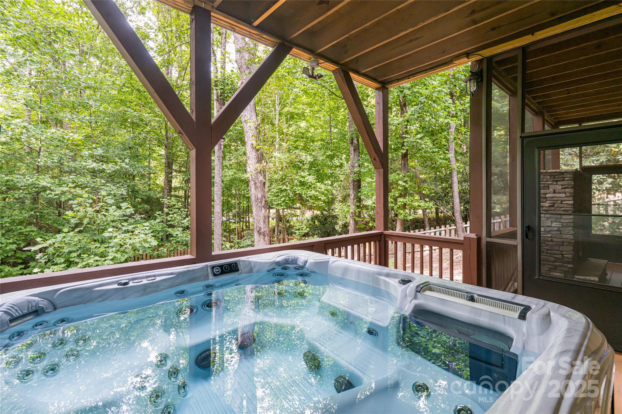 18 E Owl Creek Lane Fairview NC 28730