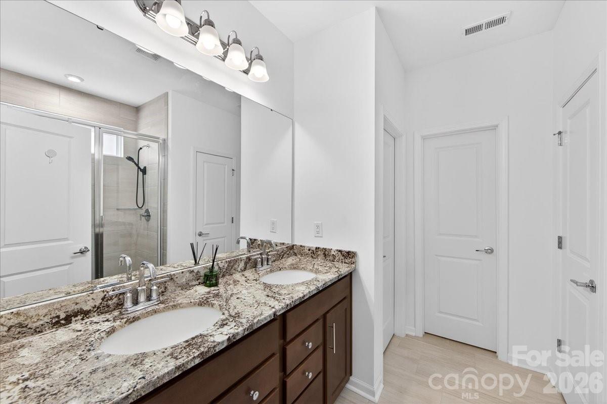 11119 Glasden Road Charlotte NC 28278