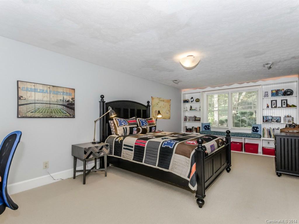 1204 Glenn Valley Drive Matthews NC 28105