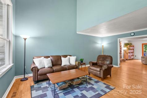 41 Glen Cove Road Arden NC 28704