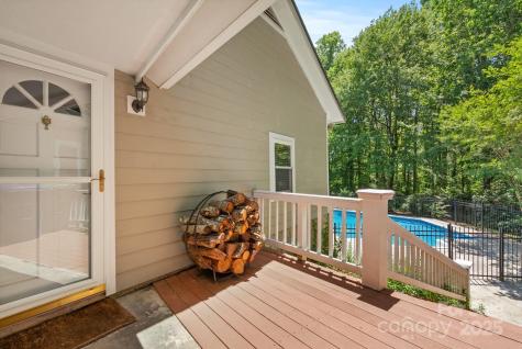 41 Glen Cove Road Arden NC 28704