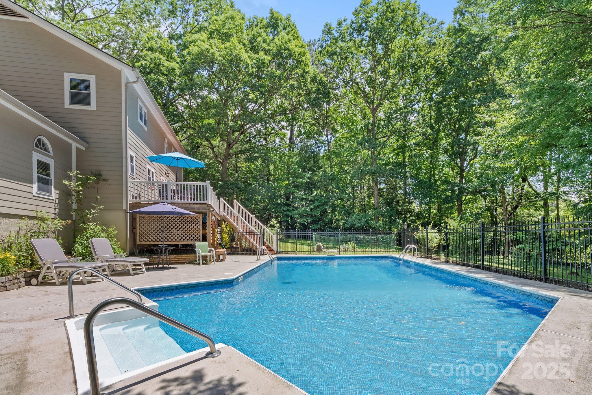 41 Glen Cove Road Arden NC 28704