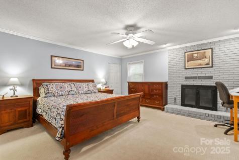 41 Glen Cove Road Arden NC 28704