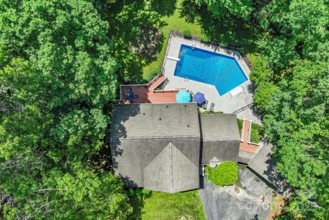 41 Glen Cove Road Arden NC 28704