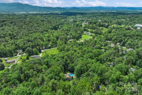 41 Glen Cove Road Arden NC 28704