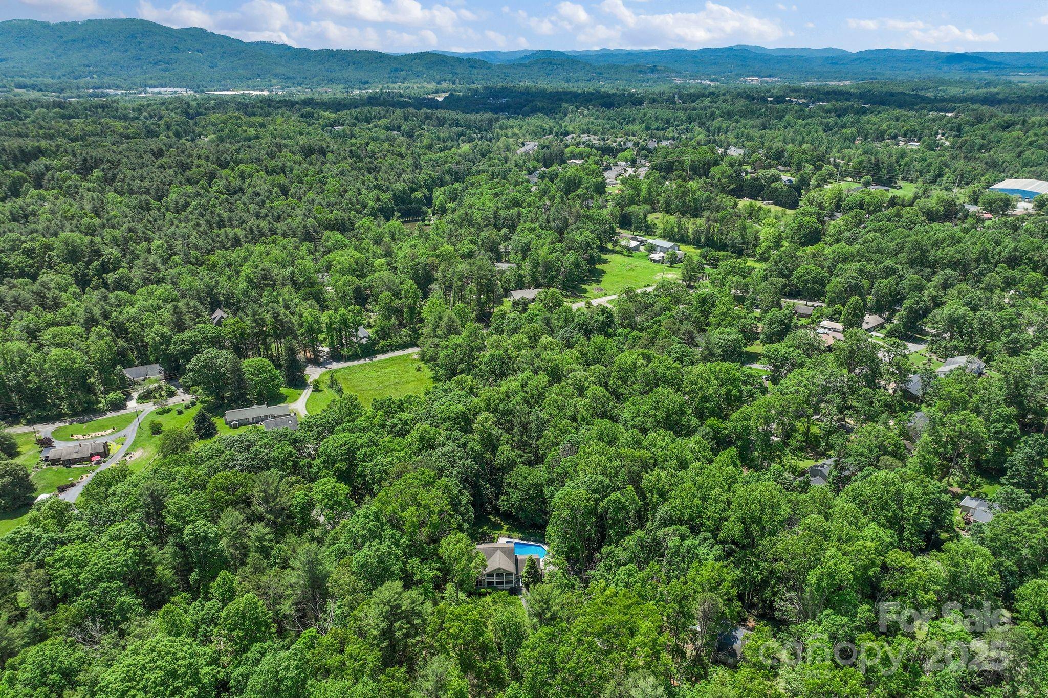 41 Glen Cove Road Arden NC 28704