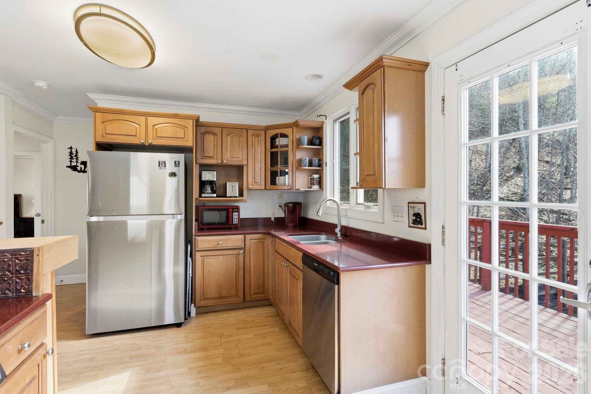 11 Roberts Drive Swannanoa NC 28778