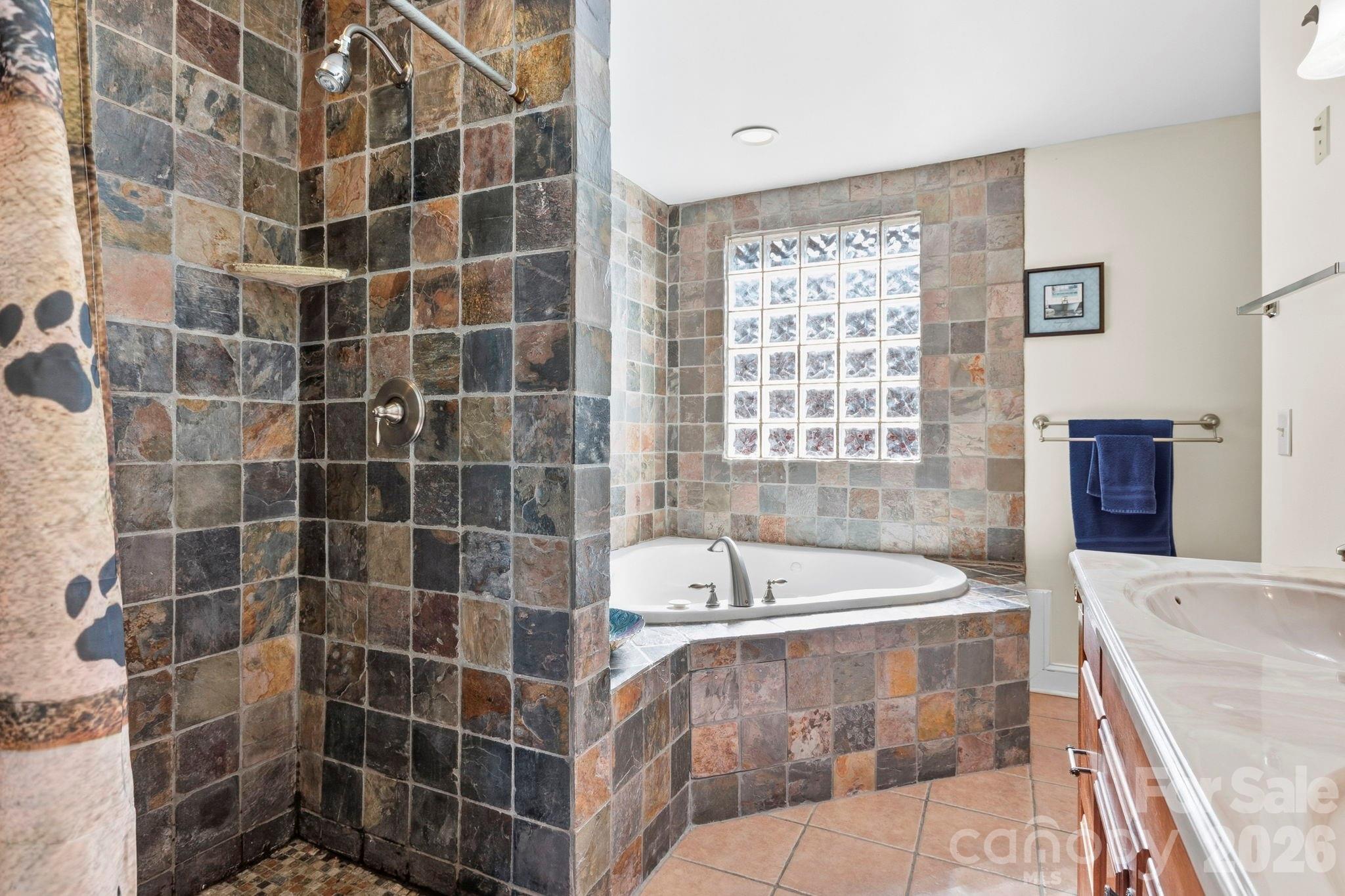 11 Roberts Drive Swannanoa NC 28778