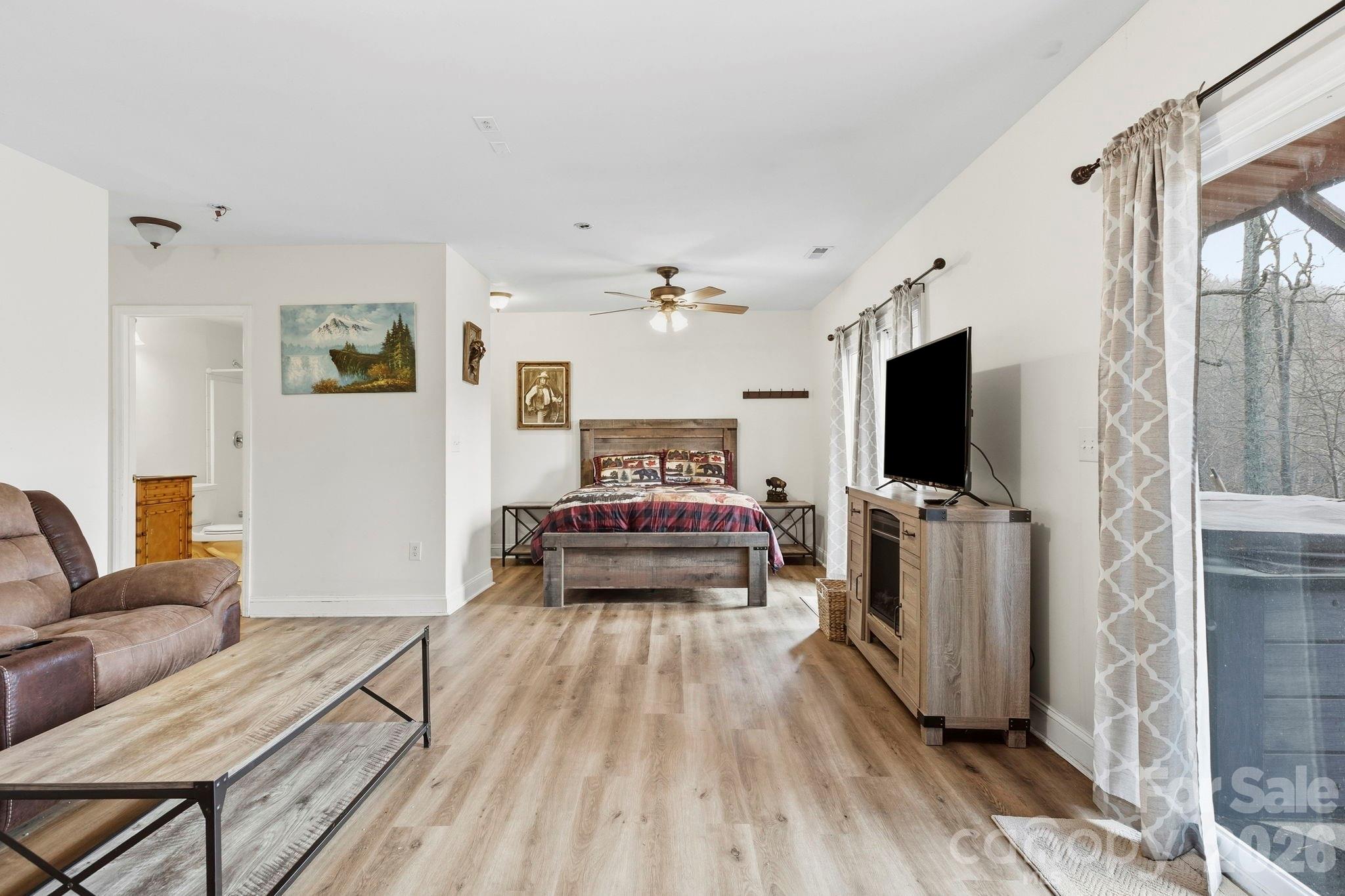 11 Roberts Drive Swannanoa NC 28778