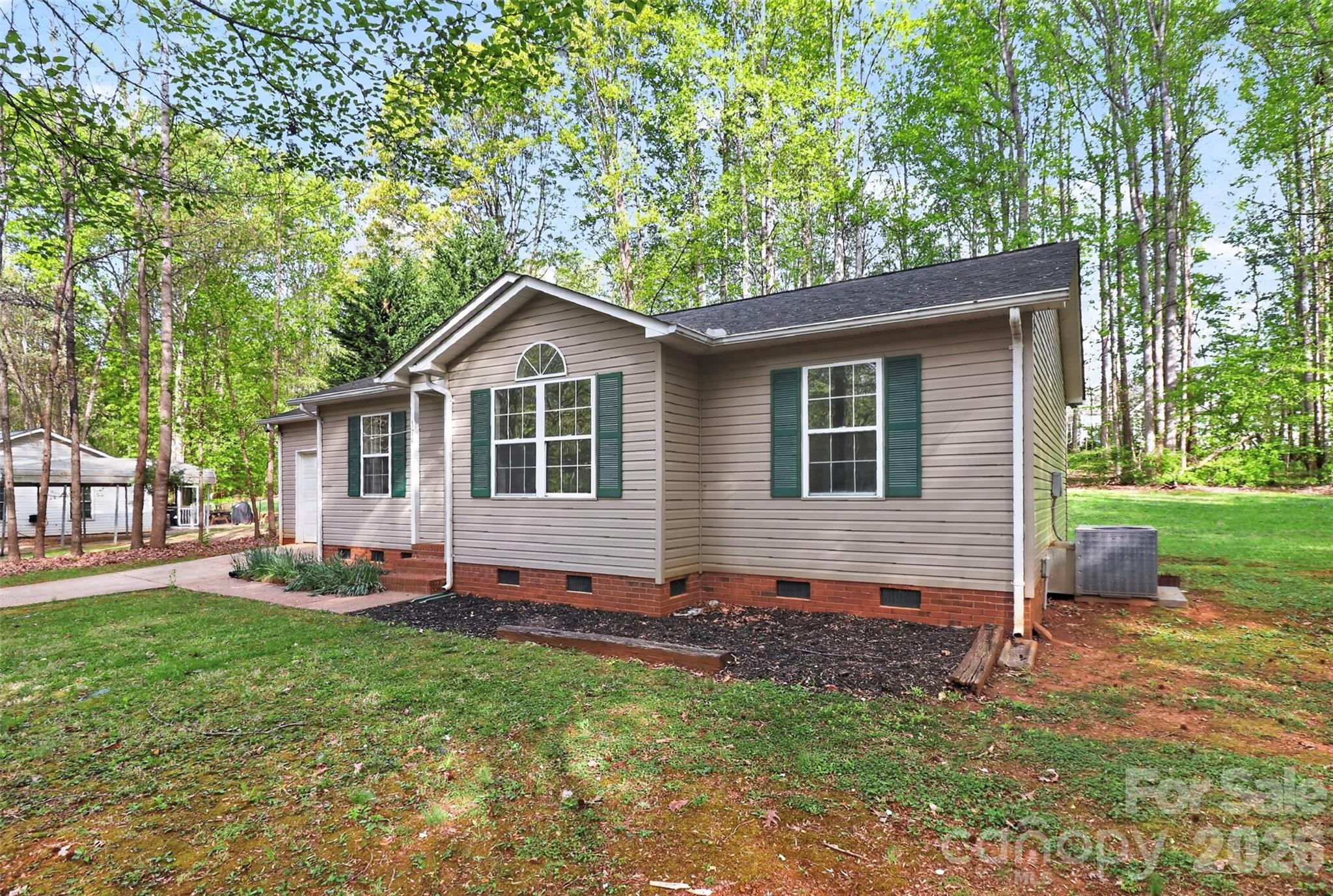 174 Overcreek Road Mooresville NC 28117