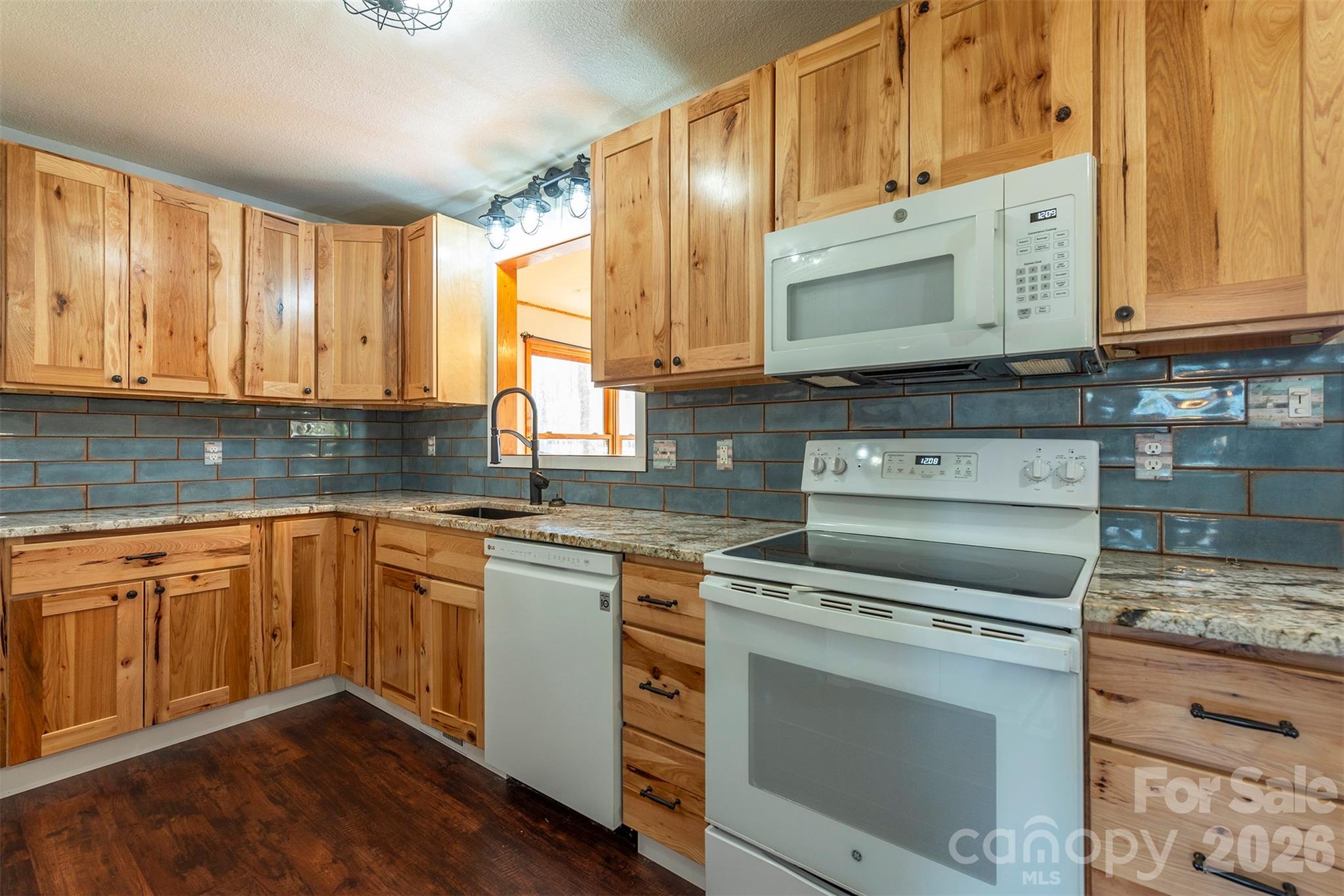 287 Liberty Road Candler NC 28715