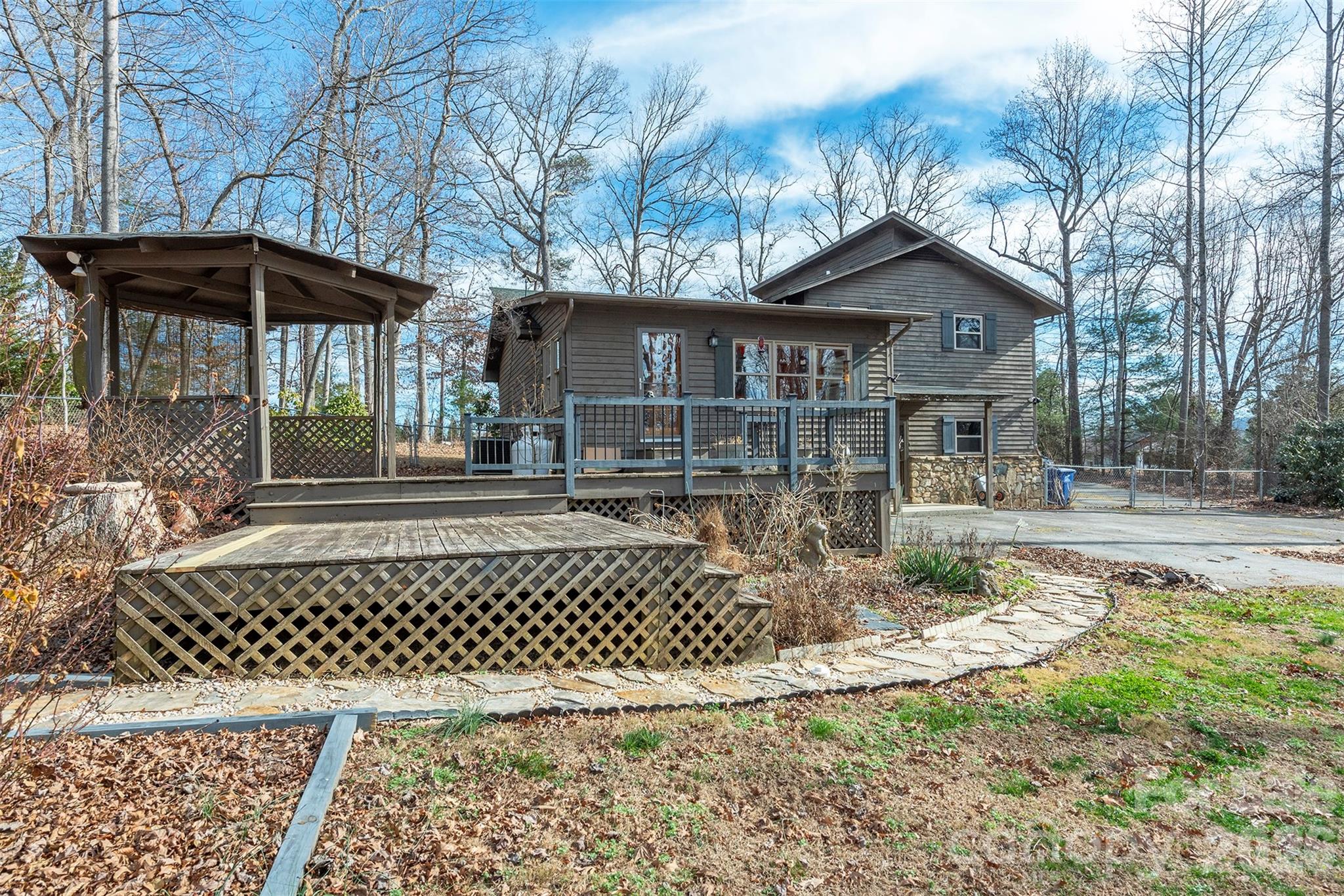 287 Liberty Road Candler NC 28715