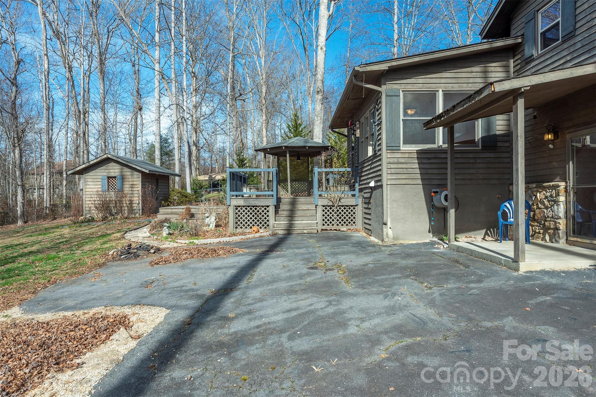 287 Liberty Road Candler NC 28715