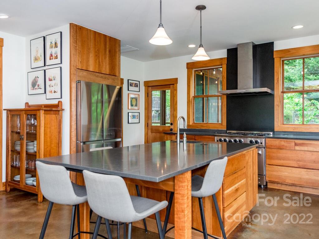 48 Beaverdam Knoll Road Asheville NC 28804