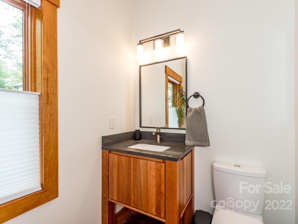 48 Beaverdam Knoll Road Asheville NC 28804