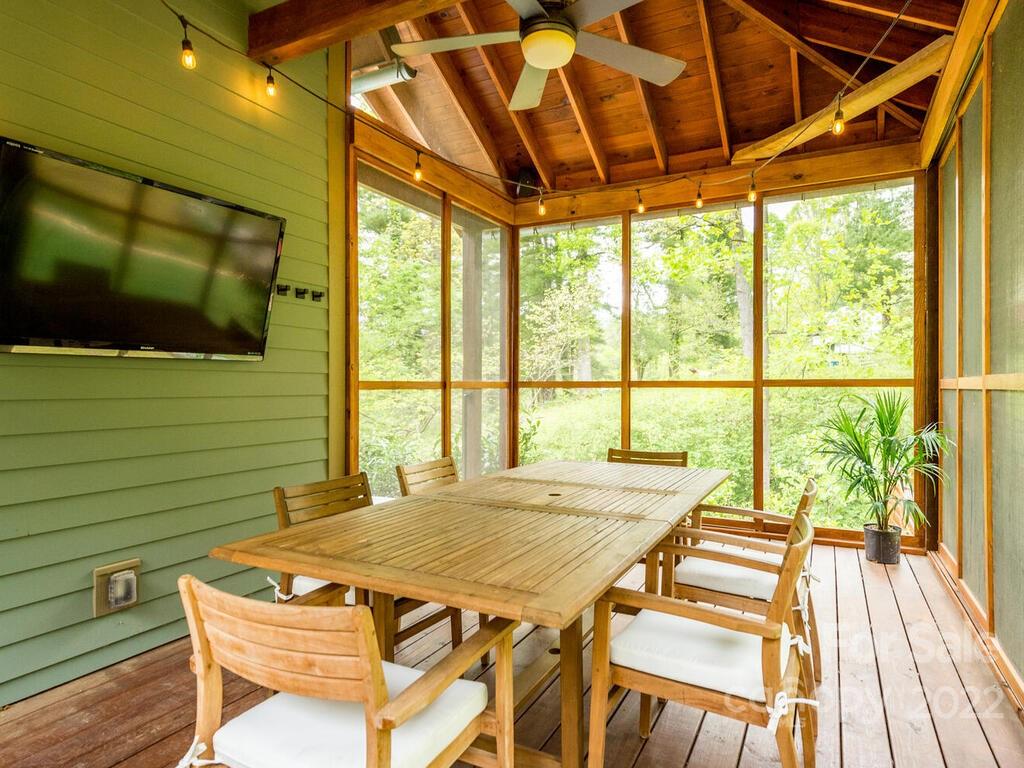 48 Beaverdam Knoll Road Asheville NC 28804