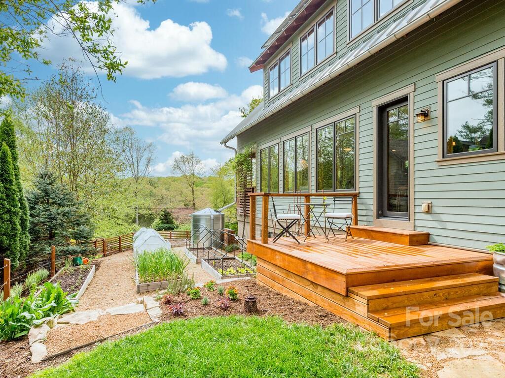 48 Beaverdam Knoll Road Asheville NC 28804