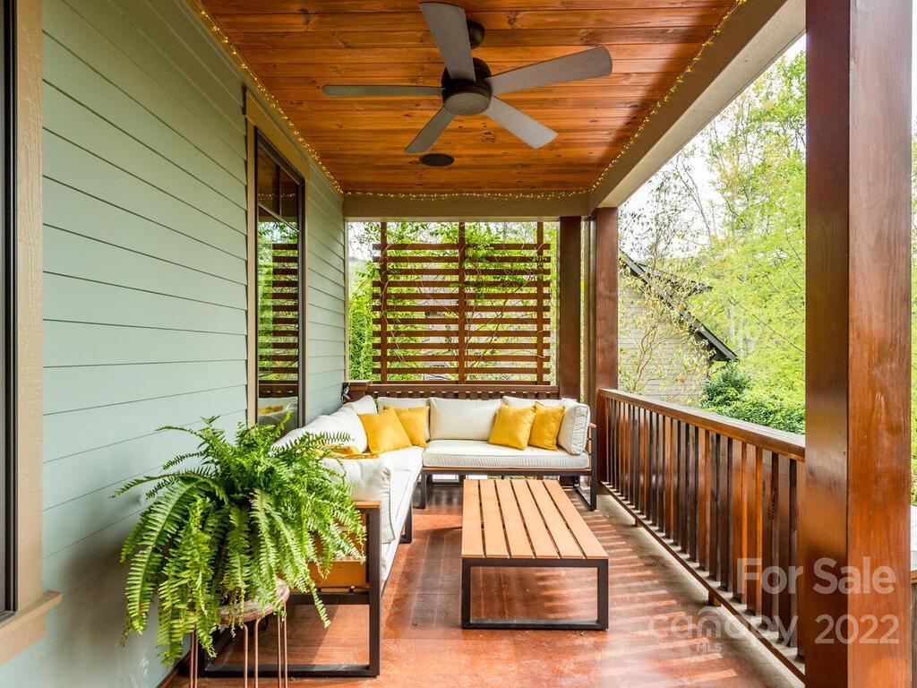 48 Beaverdam Knoll Road Asheville NC 28804