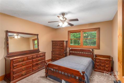 1227 Brush Creek Circle Fairview NC 28730