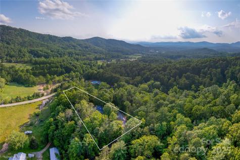 1227 Brush Creek Circle Fairview NC 28730