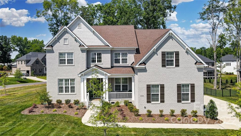 1103 Grand Oak Drive Waxhaw NC 28173