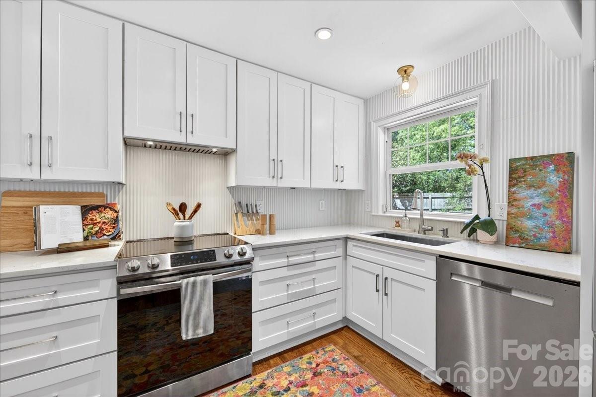 1929 Marguerite Avenue Charlotte NC 28205