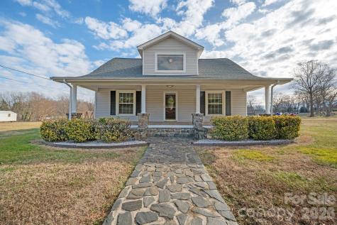 1244 21st Street NE Hickory NC 28601
