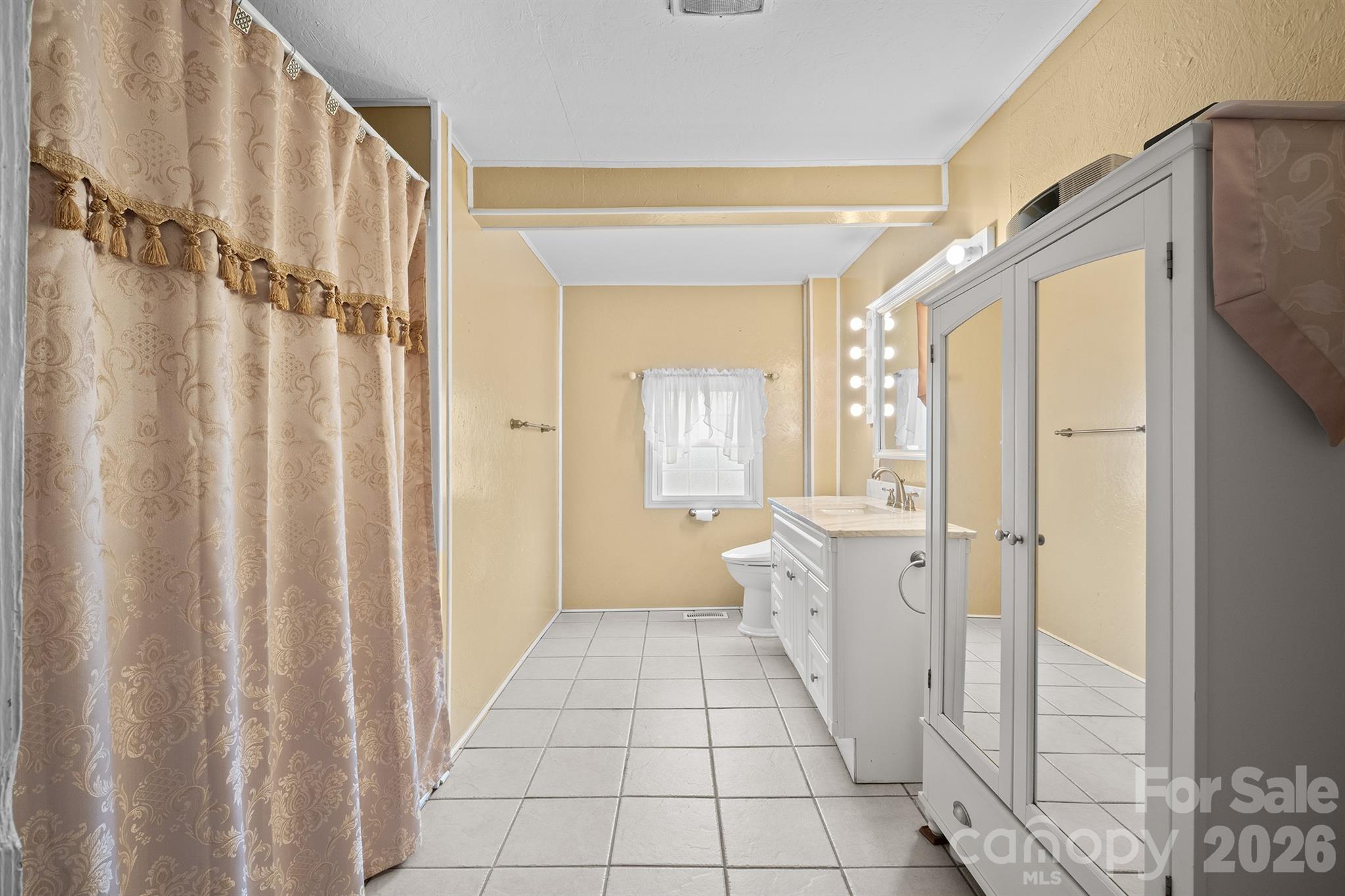 1244 21st Street NE Hickory NC 28601
