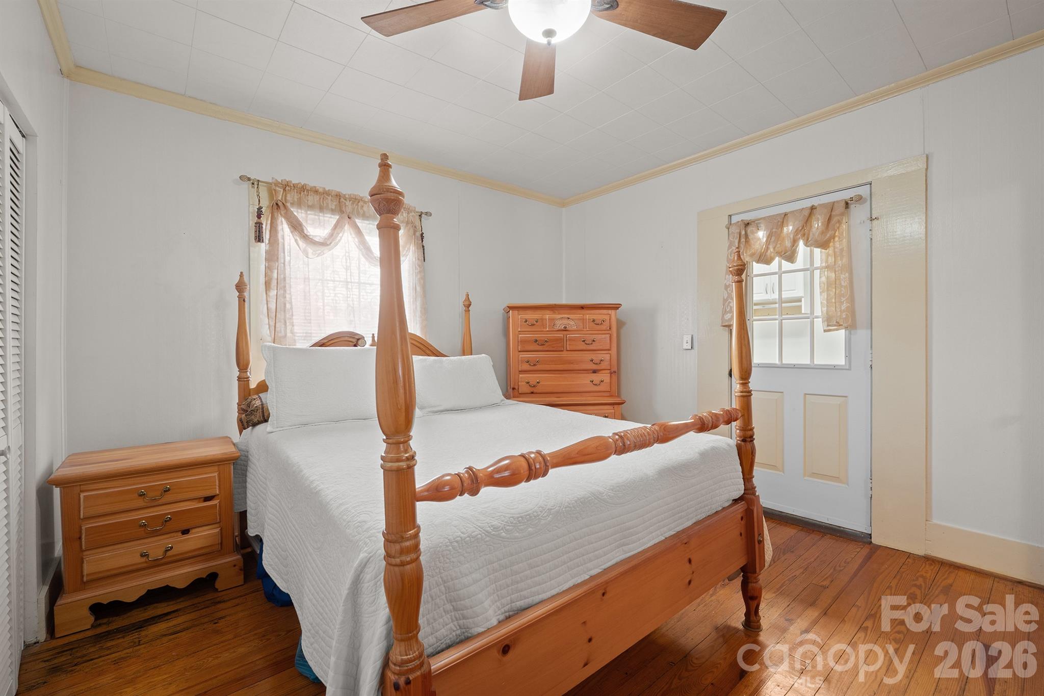 1244 21st Street NE Hickory NC 28601