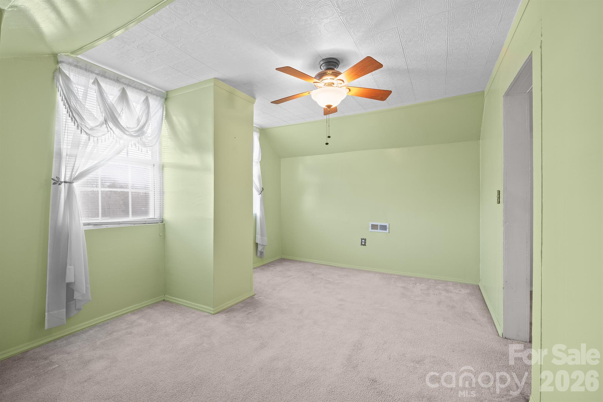 1244 21st Street NE Hickory NC 28601