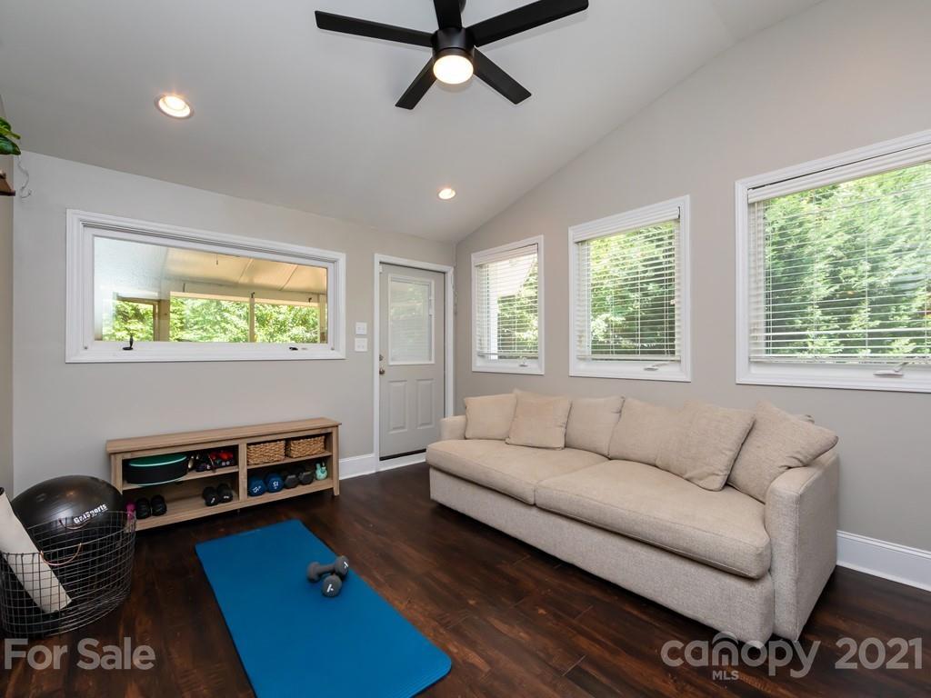 5313 Seacroft Road Charlotte NC 28210